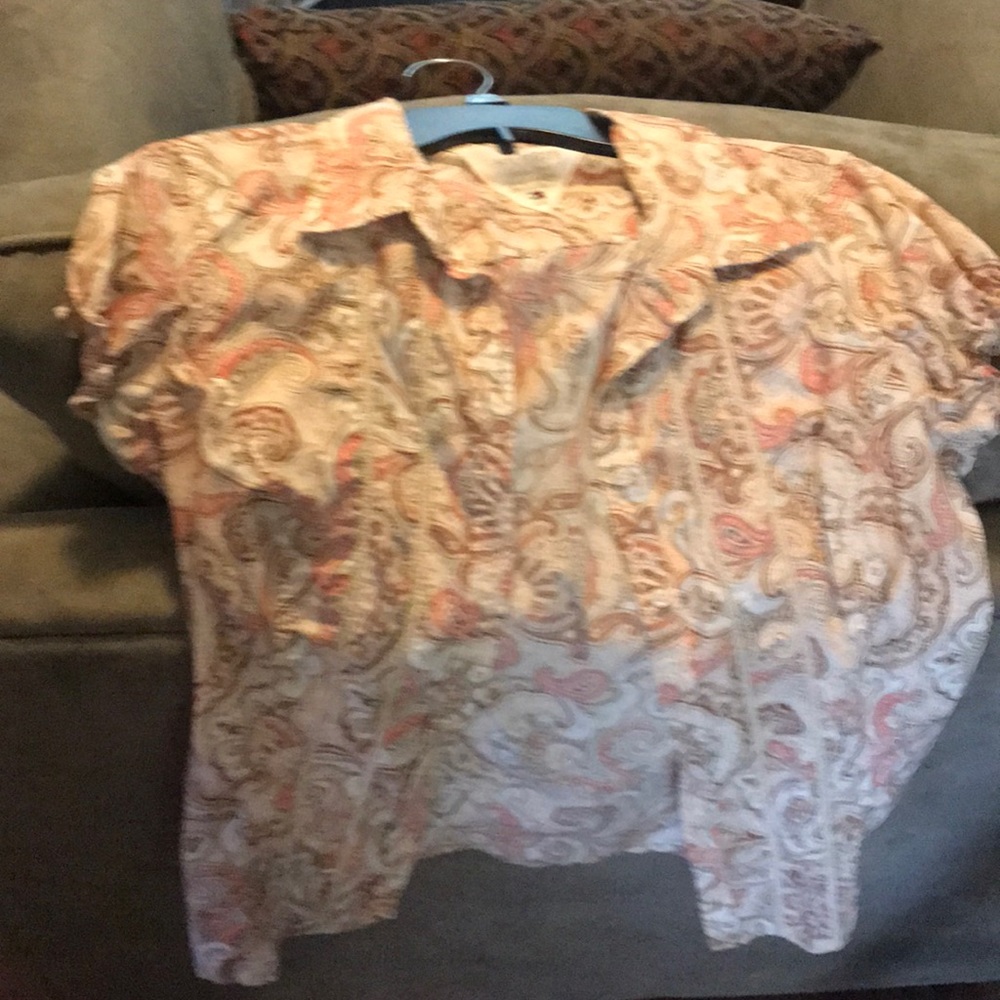 Ladies ‘ shirt